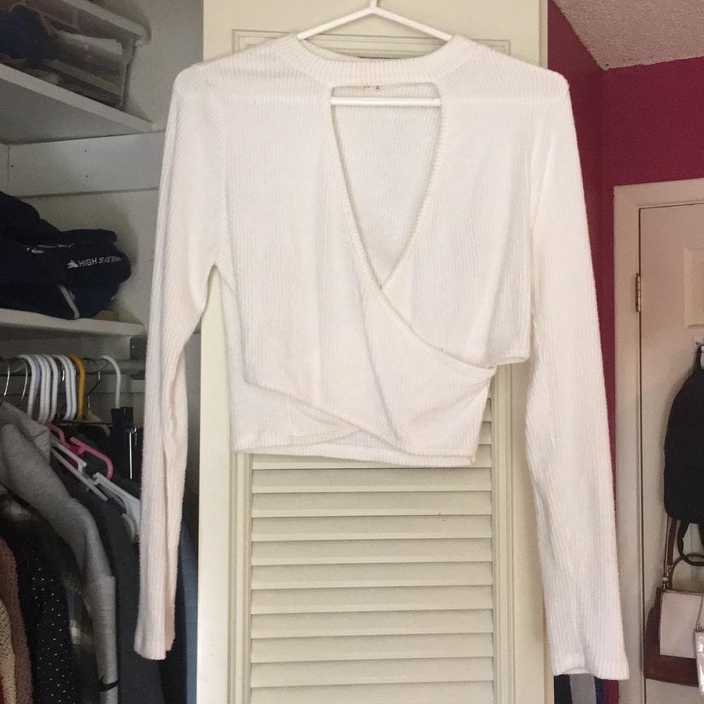 Long sleeve white crop top, deep V
